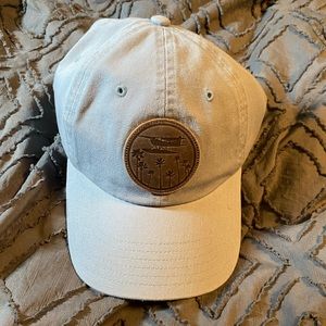Vineyard Vines hat